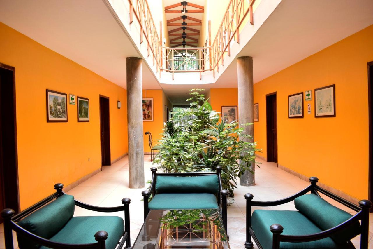 Park Hotel Santa Cruz Verapaz Bagian luar foto