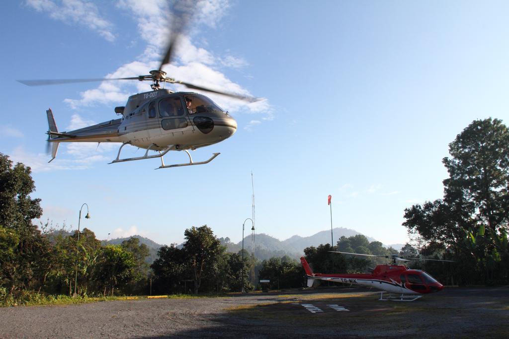 Park Hotel Santa Cruz Verapaz Bagian luar foto