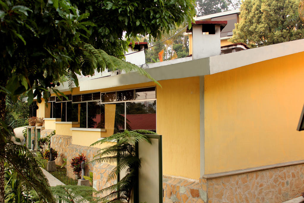 Park Hotel Santa Cruz Verapaz Bagian luar foto